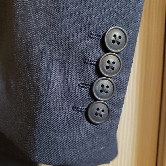 Navy blue Haggar 40 Reg suit & pant 36x30. - Picture 6 of 8